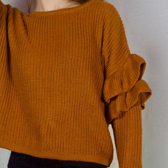 Ruffle sleeve sweater (Rust color) - Picture 6 of 7